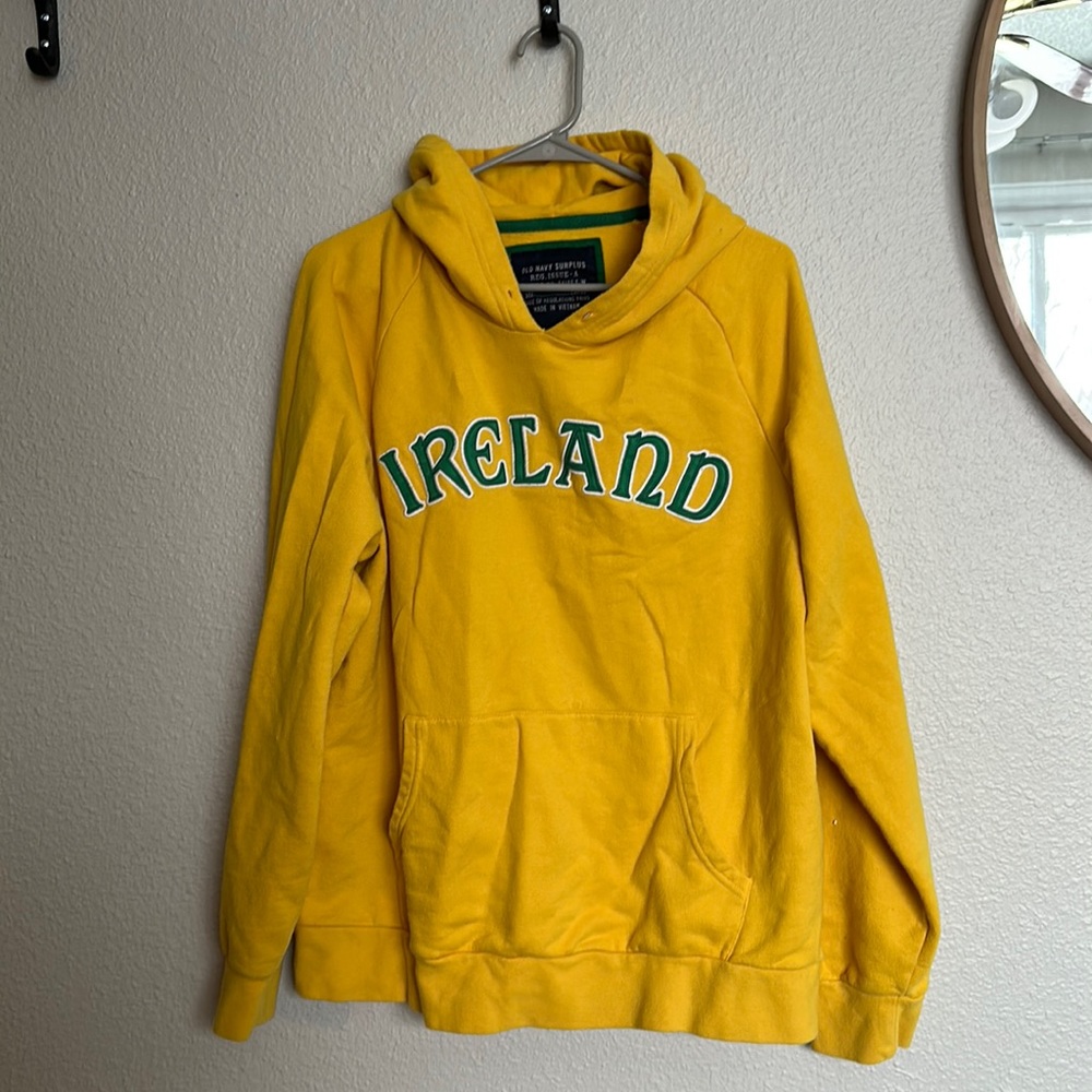 Old navy Ireland hoodie